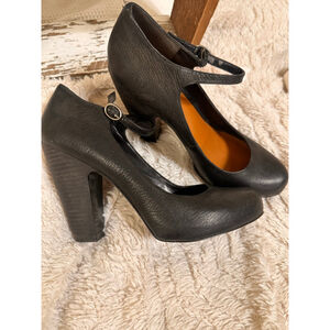 Nine West Mary Jane Block Heels
